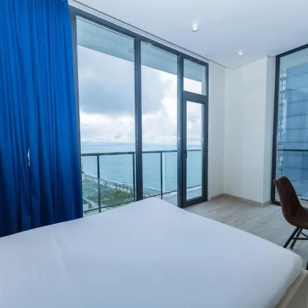 New Wave Apart-Hotel Batumi Exterior photo